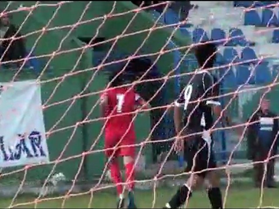 7-9 kişi BURHANİYE BLDSPOR-ALTINOLUK BLDSPOR MAÇININ GENİŞ ÖZETİ.