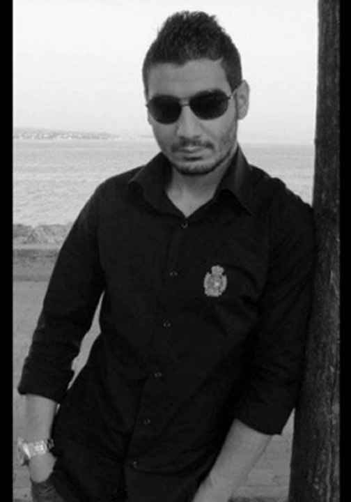 sözlerim sevenlere umut mungan iyi seyirler...