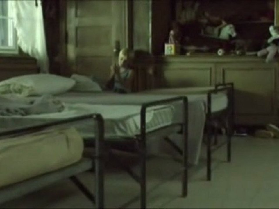 THE ORPHAN  KILLER   (B)