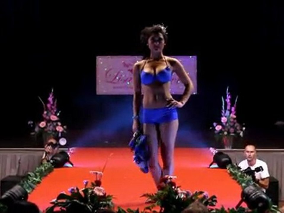 Défilé Lisa Lingerie 2011