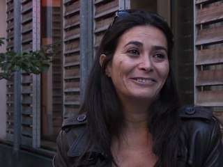 Darina Al Joundi, auteur interprète  du «Jour où Nina Simone a cessé de chanter», évoque la tournée finale de cette pièce