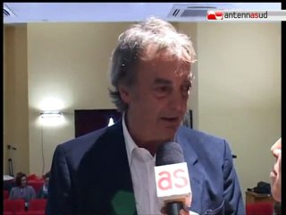 TG 26.10.11 Teatro Bravò a Bari, da "Salottino" a "contenitore