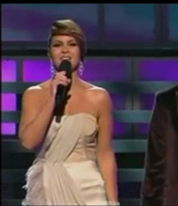 Lucero - Conducción Latin Grammy 2010