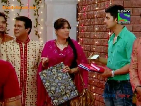 Saas Bina Sasural - 27th October 2011 Video Watch Online Pt2