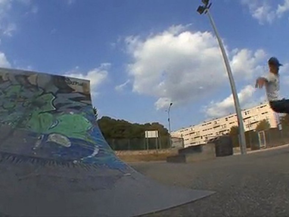 Inside-Skateshop - Commercial Team skateboarding