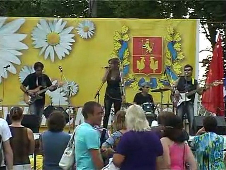 Группа "Донна Роза" - Выступление на дне города Петушки (вторя редакция)