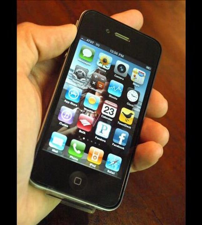 Apple - Introducing Siri On Iphone 4S [Apple Iphone 4S] Review!
