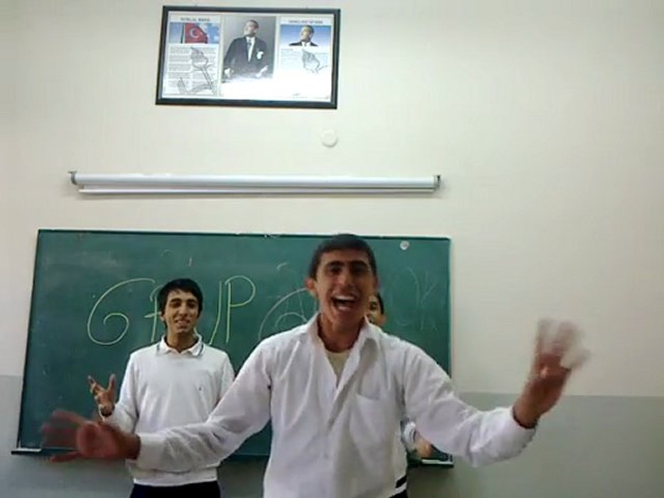 Annen Evdemi Hayrettın Hayranları