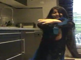 danse indou/maroo/tecktonik, révisité par Jade