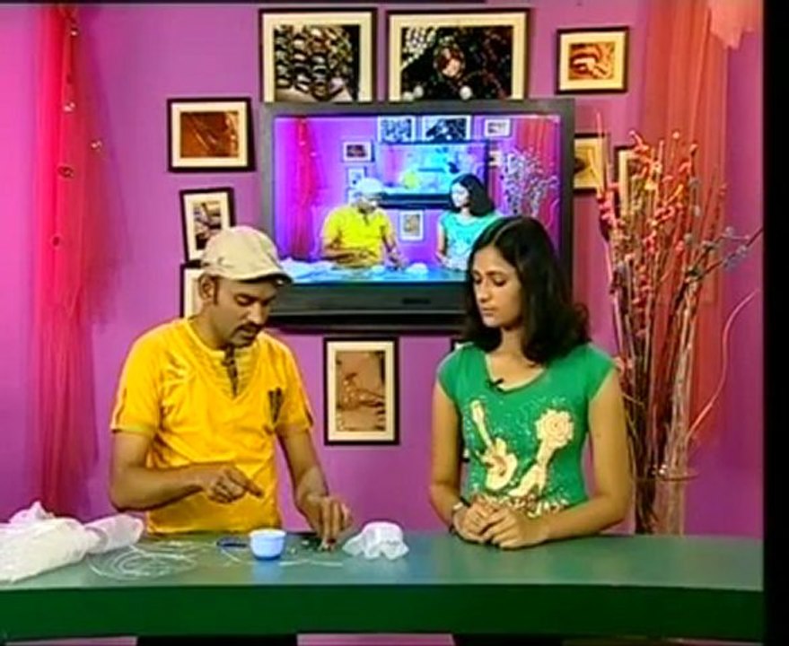 Origami Art - Make Tissue Paper Flowers - Plastic Vase - New Look - 03