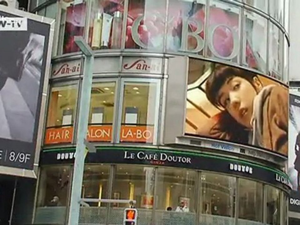 President Wulff visits Japan after the catastrophe | People & Politics