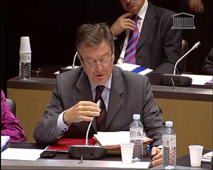Question au ministre sur le budget relations avec les collectivités territoriales - 26 octobre 2011