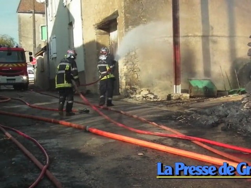 Incendie d'une ferme à Percey-le-Grand