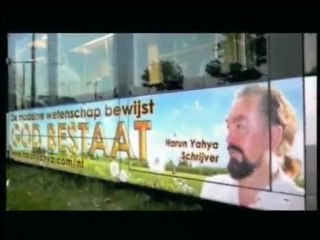 Adnan Oktarın eserleri tramvaylarla tüm Rotterdamı dolaşıyor