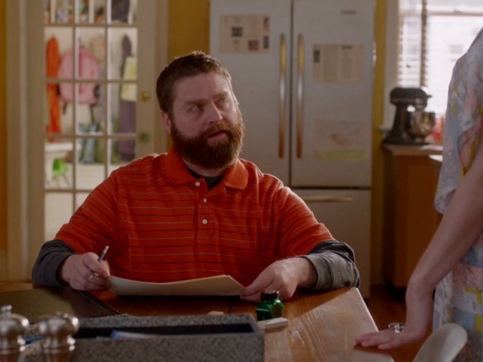 Bored To Death: Ray's Newest Character - Episode 20 Preview