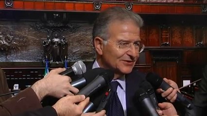 Cicchitto - L'ipotesi di mozione di sfiducia