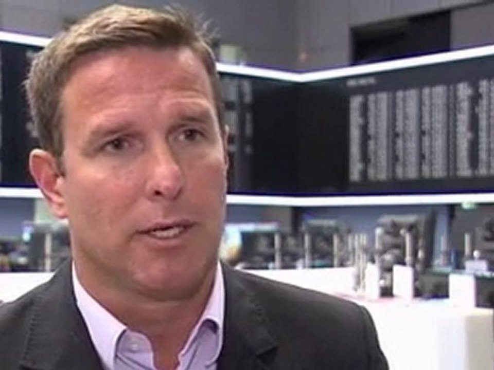 Greek PM faces confidence vote