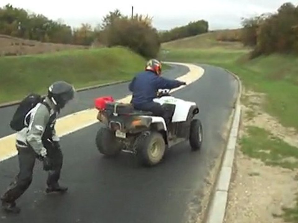 José en panne mdr !!! Fun Quad Aventure 91 atv