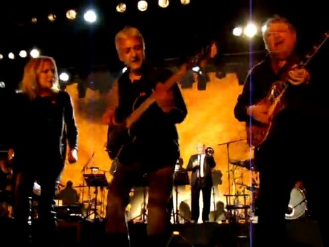 VERONIQUE SANSON 2011 ST-AMAND LES EAUX RIEN QUE DE L'EAU (musiciens)