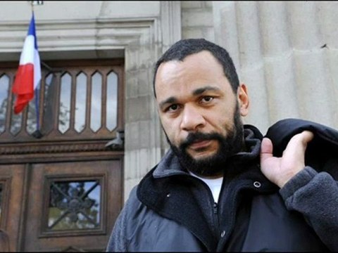 Dieudonné - Robert Ménard - Charlie Hebdo - Radio Sud 3 Nov 2011