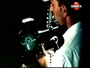 Les ailes secrètes (Les super chasseurs) 2/2