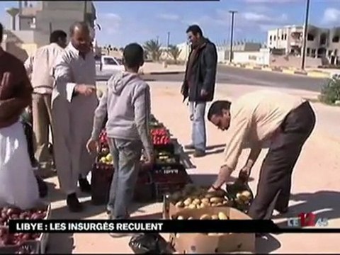 Libye : les insurgés reculent face aux pro-Kadhafi