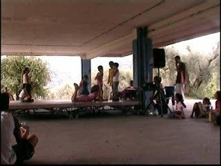 Akim dans un petit rôle