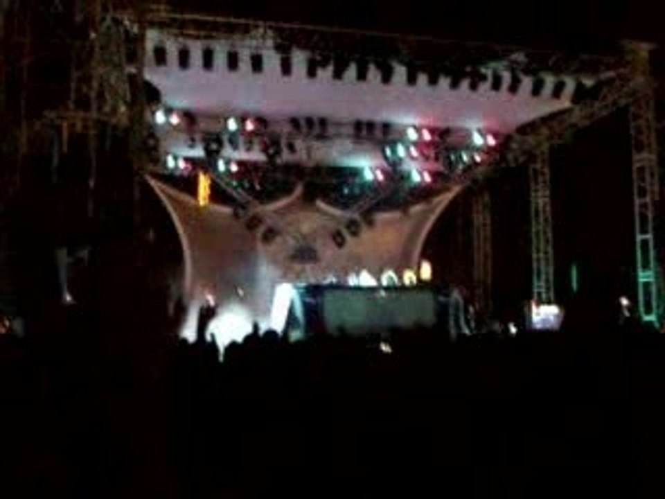 Puppetmastaz