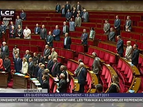 L'Assemblée nationale rend hommage aux soldats tués
