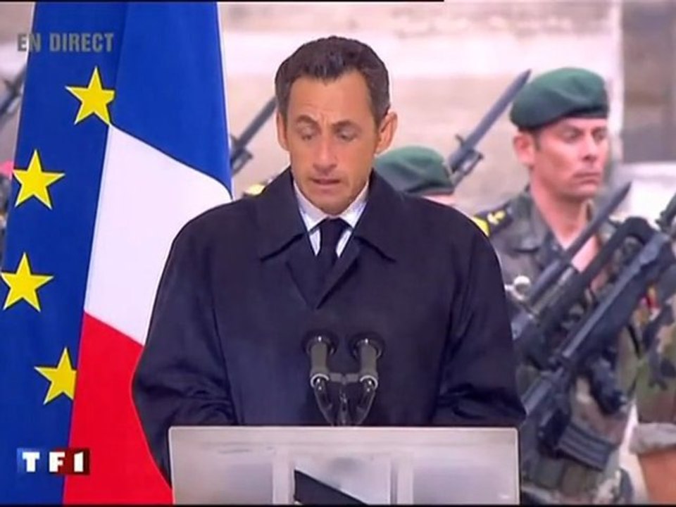 Nicolas Sarkozy : "Vous n'êtes pas morts pour rien"