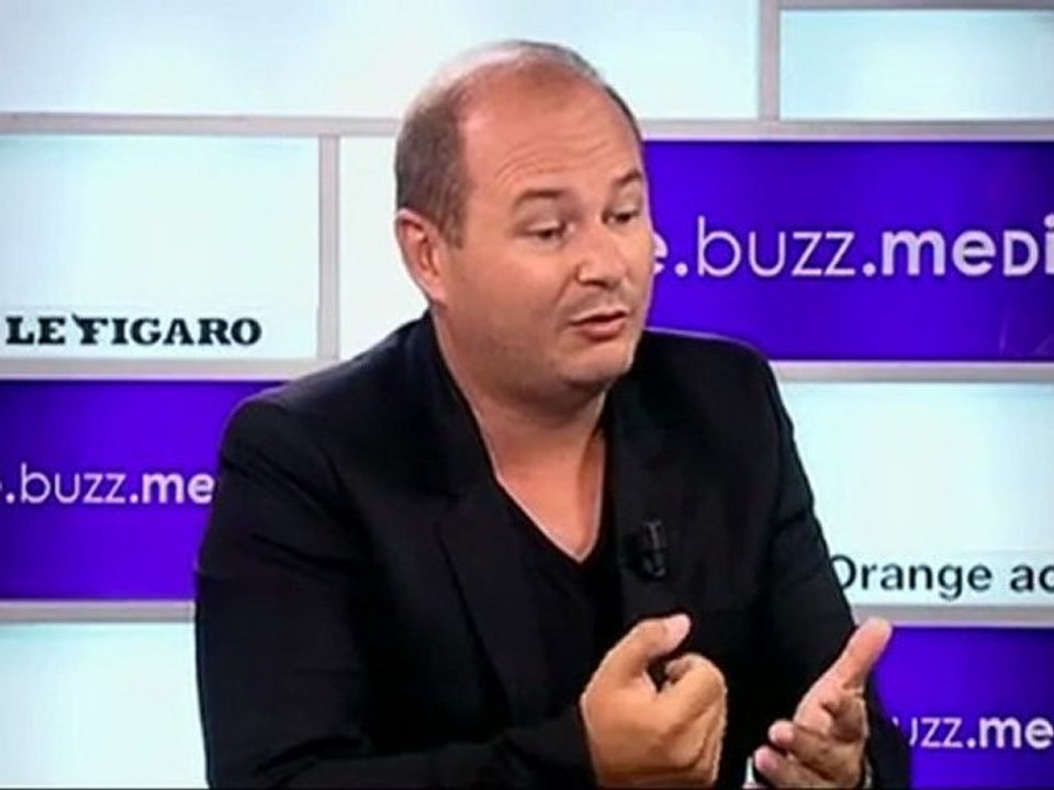 Le Buzz - Sébastien Cauet