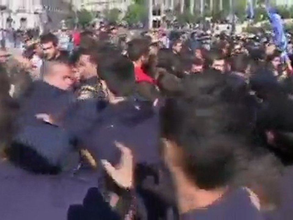 Scuffles at Greek "No" protest