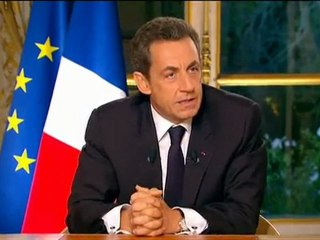 Sarkozy : "Le problème, ce ne sont pas les agences, c'est la dette"