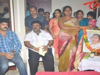 Tollywood Celebrities & Politicians Condolences for Dasari Padma