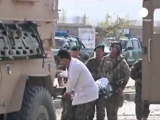 17 le vittime di un attentato dei taleban a Kabul