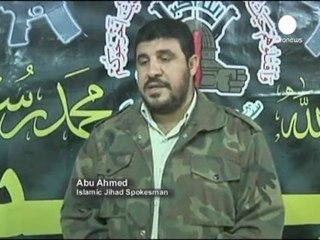 Raid israeliano contro Gaza che risponde coi razzi