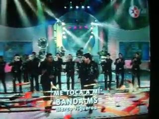 BANDA MS EN "FAMILIA CON CHABELO"....CANTANDO ME TOCA A MI
