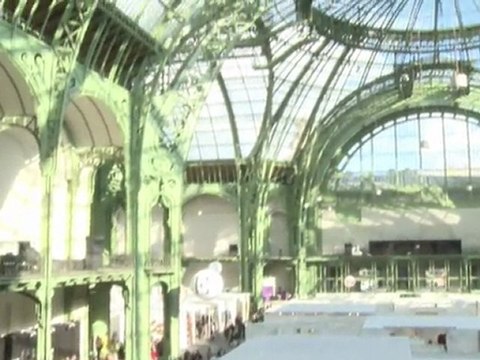 ويب-معارض الاعمال الفنية تتخطى الازمة الاقتصادية