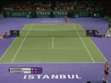 Azarenka batte Zvonareva - Turchia, semifinali