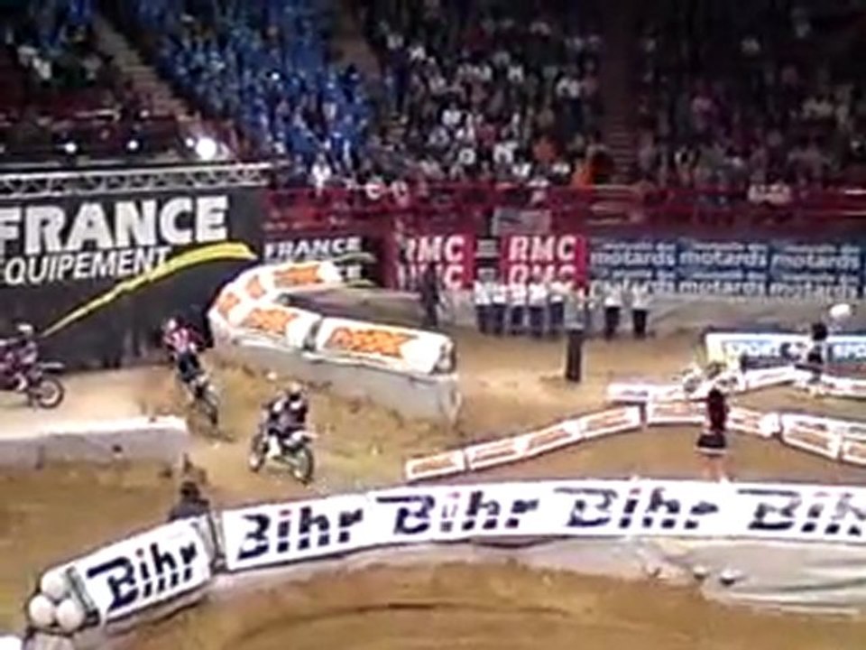 SUPER CROSS PARIS-BERCY show freestyle 2 du 29.10.2011