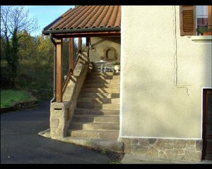 présentation de mon travail de décoration "trompe l'oeil façon pierres anciennes"