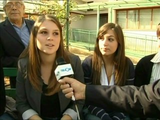 Download Video: Studenti del liceo classico a Londra