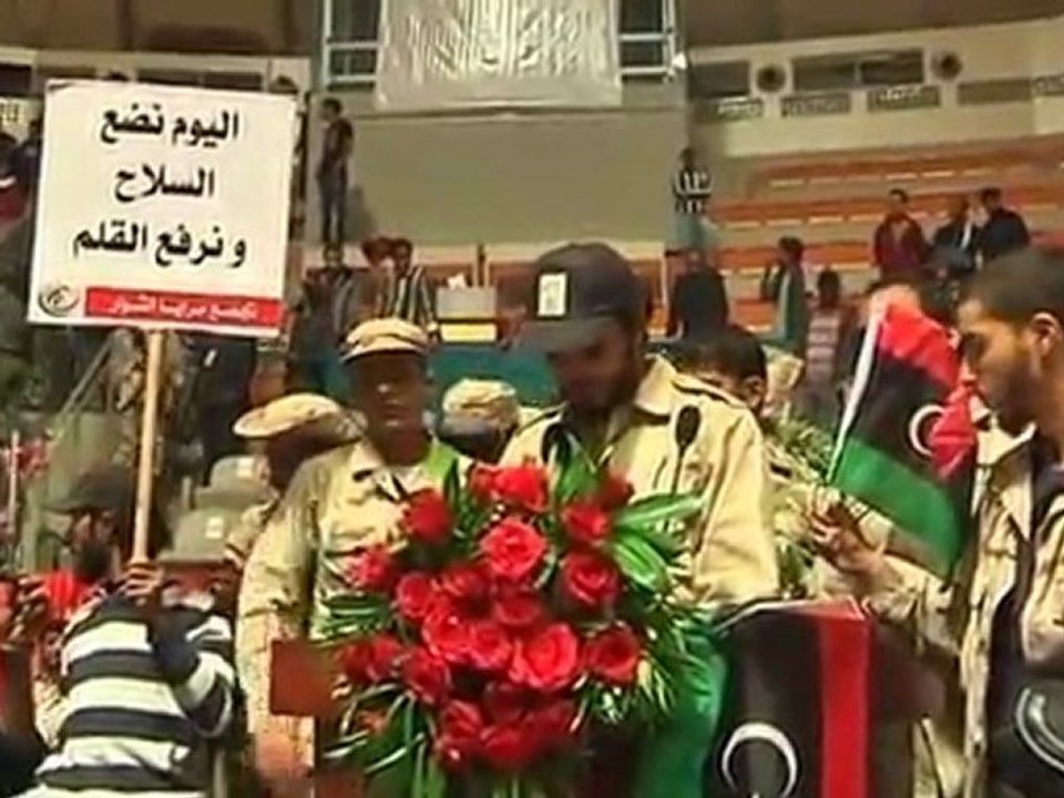 Benghazi ceremony honours fighters
