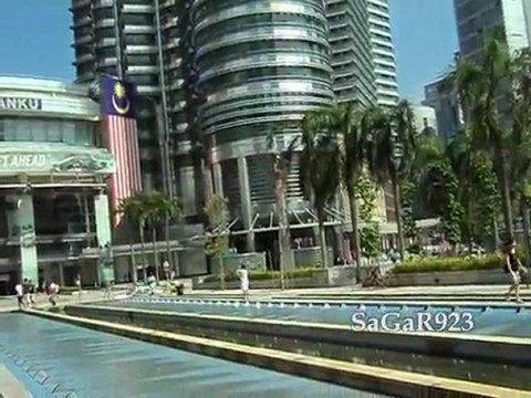 Petronas Tower KLCC Kuala Lumpur MaLaysia