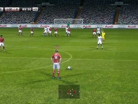 PES 2011 [Match 6] REAL MADRID C.F. vs STANDARD DE LIEGE (1360x768p)