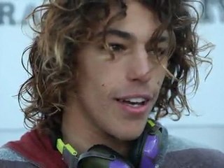 CHAMPIONNAT DE FRANCE SURF 29 10 2011 INTERVIEW EDOUARD DELPERO