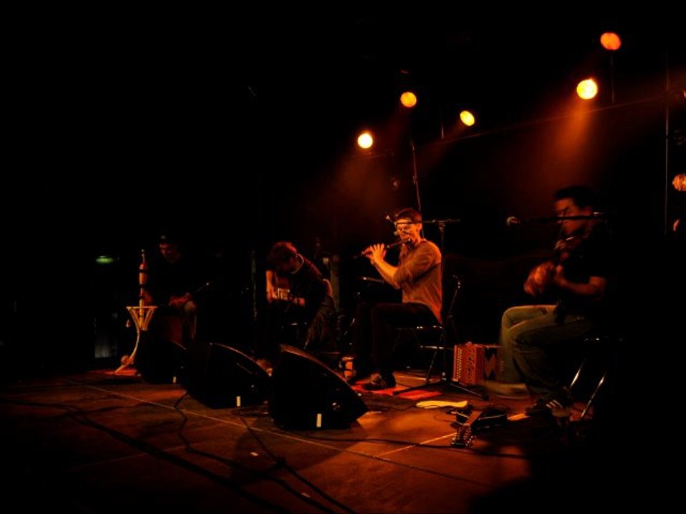 interview du groupe de musique Irlandaise Gaelic Riders sur radio beton à Tours le  30 Oct 2011