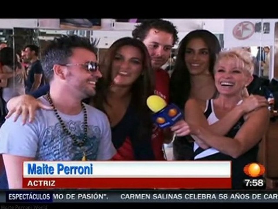 Maite Perroni, Sandra Echeverría y Mercurio ensayan con Yuri (1N)