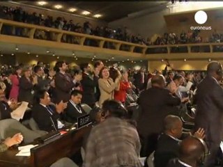 Les Palestiniens deviennent membres à part entière de...