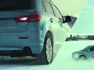 OUTLANDER SPORT 300MTS SOBRE EL HIELO EN 30SEG MARCHA ATRAS